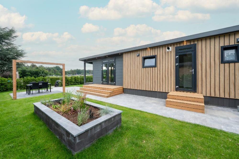 Recreatiepark Maas En Bos 호텔 벨러루이 외부 사진