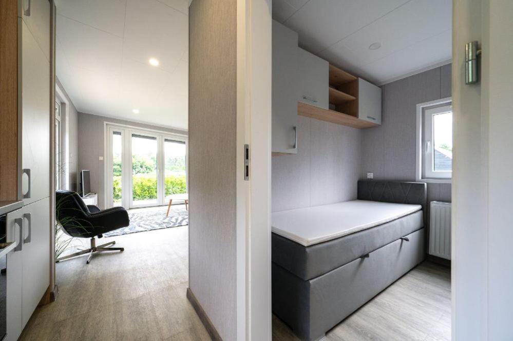 Recreatiepark Maas En Bos 호텔 벨러루이 외부 사진